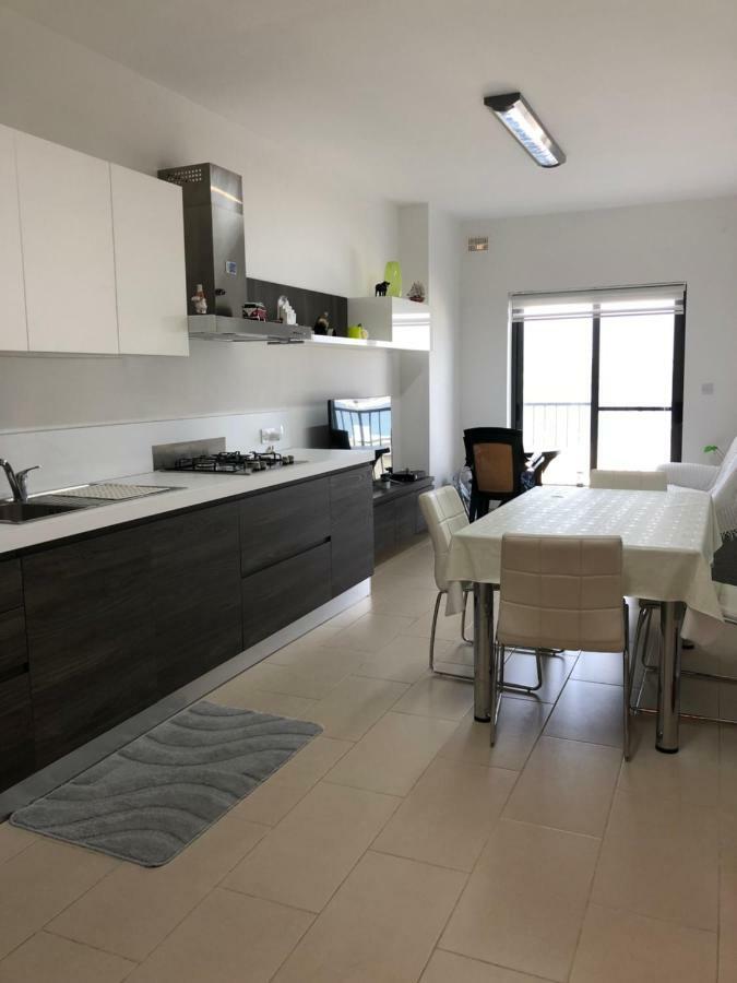 Modern Apartment With Sea View المليحة المظهر الخارجي الصورة